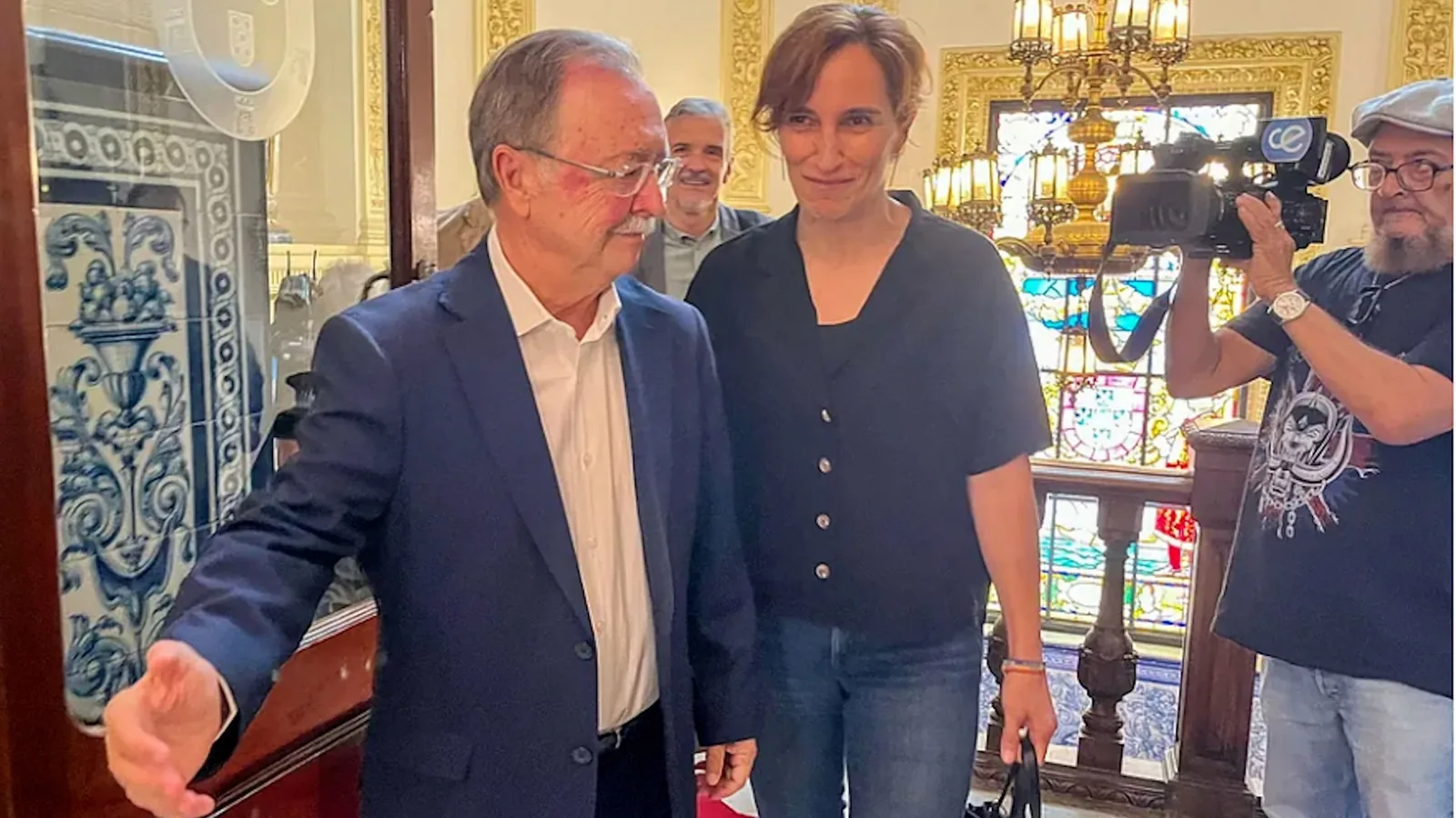 Mónica García breaks the institutional balance with Ceuta while the Government sets up tents because it will not be able to return all the migrants