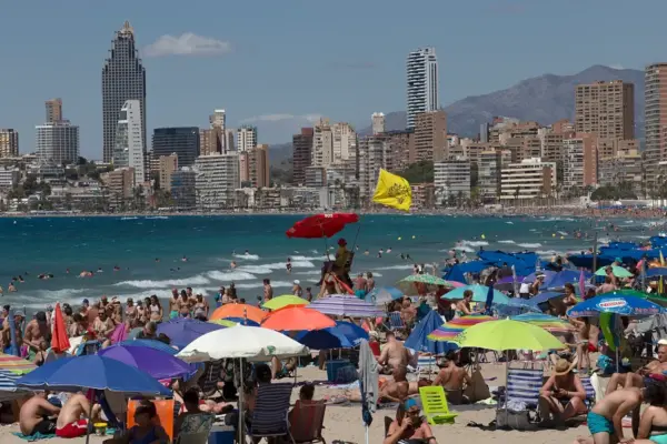 Vacation housing pushes out the local population from coastal areas and increases their effort to buy increasingly expensive homes