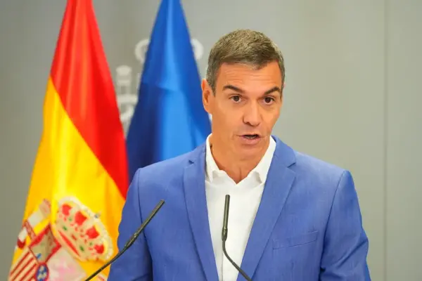 The PSOE drops two points due to the Ceuta crisis in the Tezanos CIS, which keeps it 5.5 points ahead of the PP
