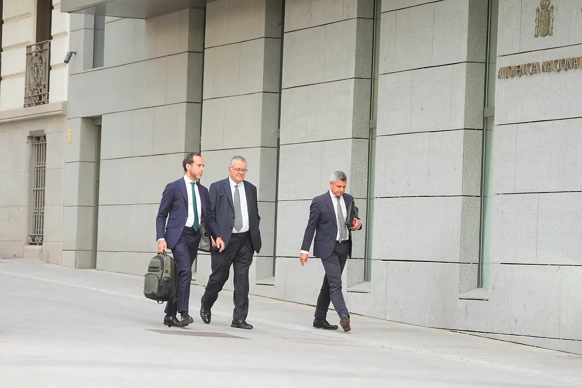 The former president of Plus Ultra states before the judge that he agreed to pay a 1% commission "to the Zapatero group" to obtain the 53 million bailout