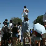 This is how the hundreds of fans without tickets experienced the Formula 1 race: "My children are big fans, but I can't afford it"