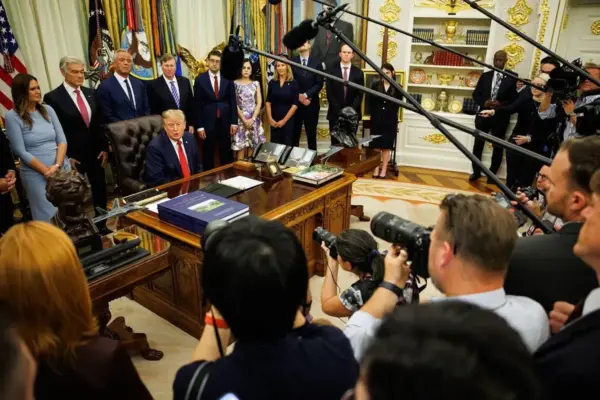 Trump announces an agreement with Denmark granting the United States "permanent control" over Greenland's security