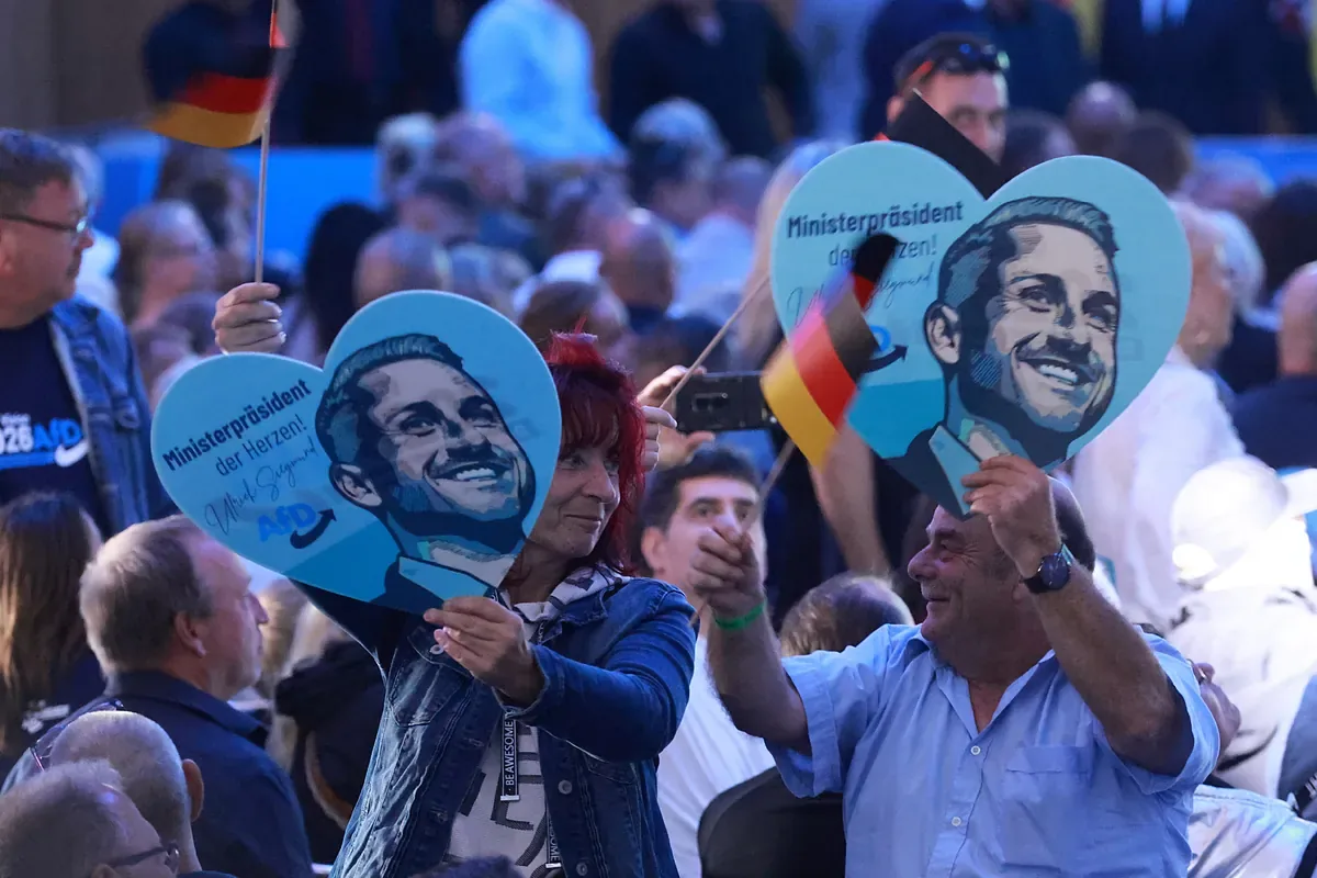AfD sweeps Saxony-Anhalt with 44%, according to projections, and is on the verge of an absolute majority