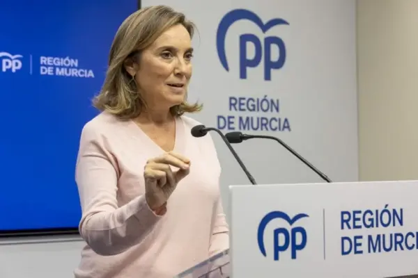 Cuca Gamarra accuses the Government of Spain of wanting to "turn Ceuta into a permanent CETI"