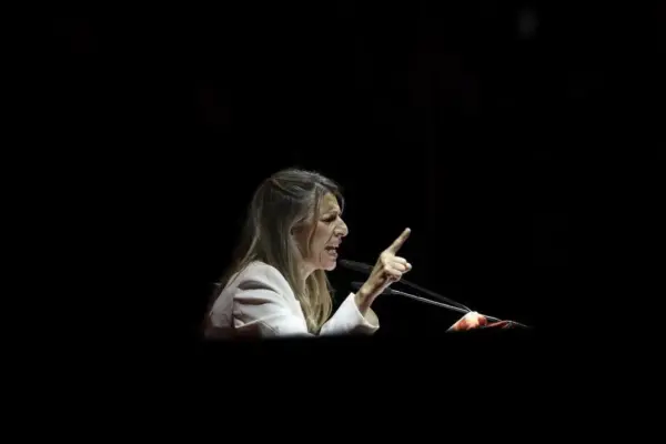 "Estamos late": concern takes over Sumar after the door slams from Bustinduy, Urtasun, Colau or Garzón and with Podemos launching a 'takeover bid'