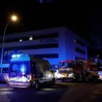 One person dies and seven are injured in a fire at a residence in Pamplona