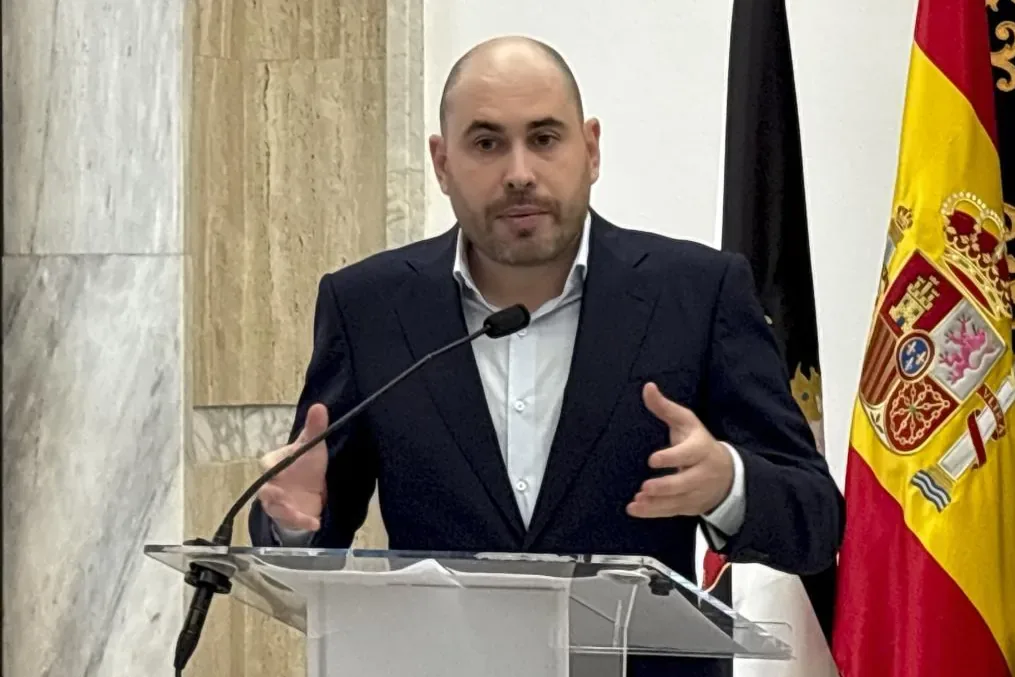 The chief of staff of the Government delegate in Ceuta resigns accusing him of lying: he was indeed aware of the CNI warning